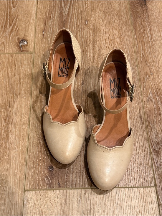 Miz Mooz Shoes - Miz Mooz | Women's Scalloped Ankle-Strap Heels in Beige | size 36/6